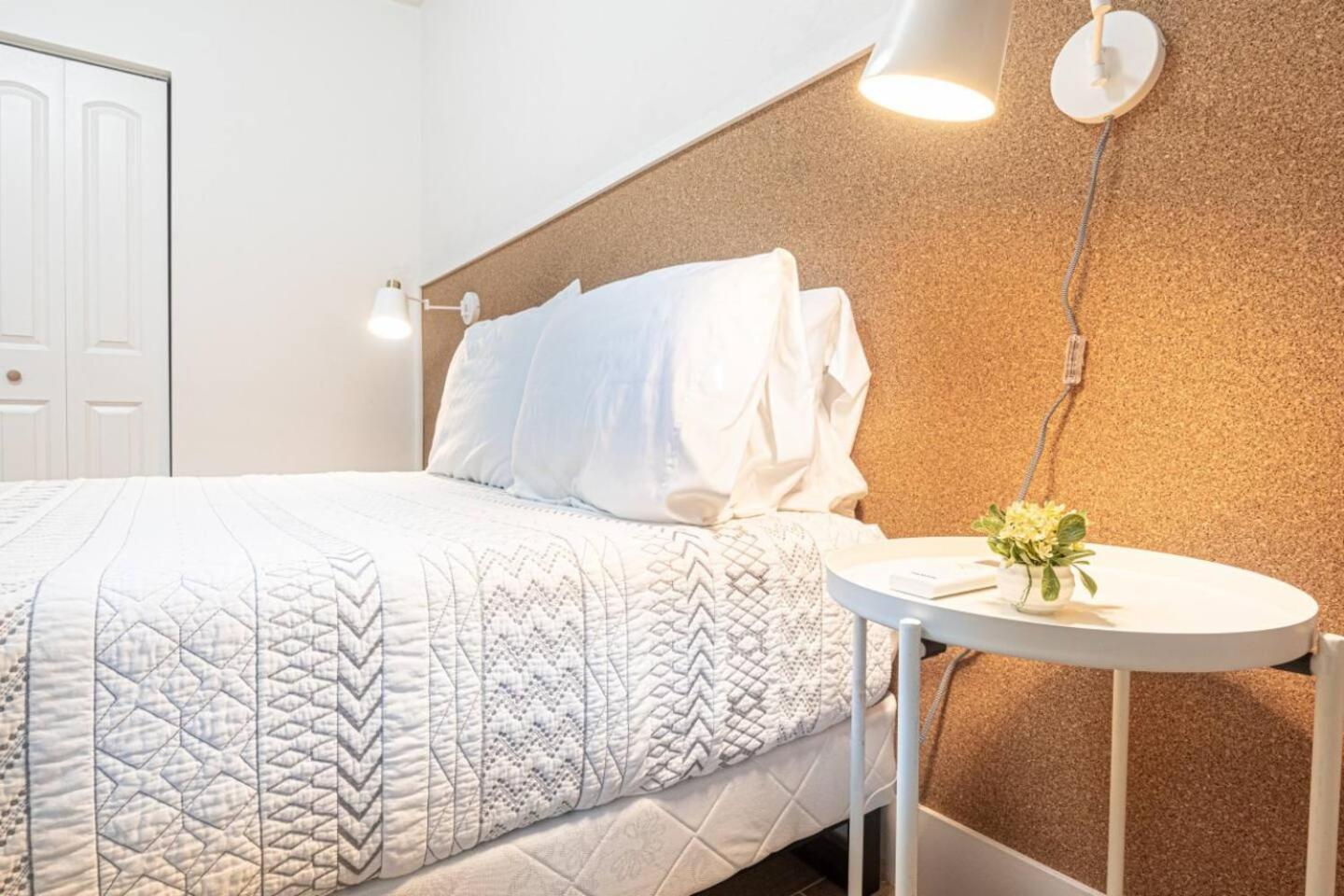 Stylish 2Bed Apartment El Portal Μαϊάμι Εξωτερικό φωτογραφία